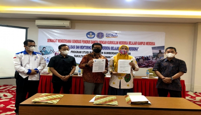 Foto berita FPPB UBB Adakan PKS dengan Kampus-kampus di Bangka Belitung, Riwan Kusmiadi: Ini Penting untuk Mensukseskan Program MBKM UBB