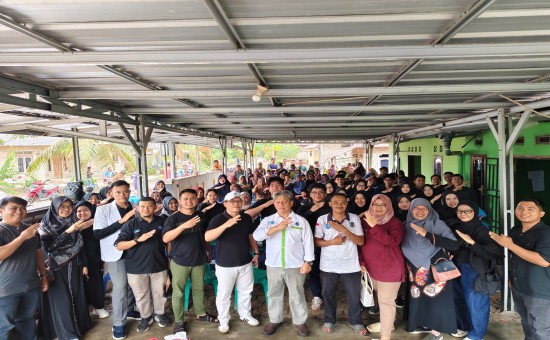 Foto berita FKIK UBB Luncurkan Program “Desa Binaan” dan Gelar Khitan Massal di Desa Labuh Air Pandan