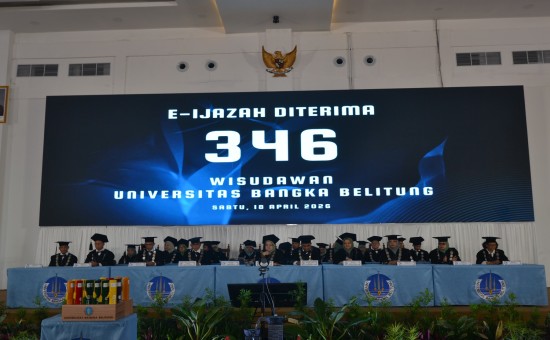 UBB Wisuda 346 Mahasiswa, Tegaskan Komitmen Cetak Lulusan Berdaya Saing