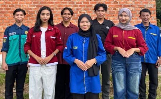 Tegar Raih Grab Scholarship�2025, Tujuh Mahasiswa UBB Lolos Google Student Ambassador�Indonesia