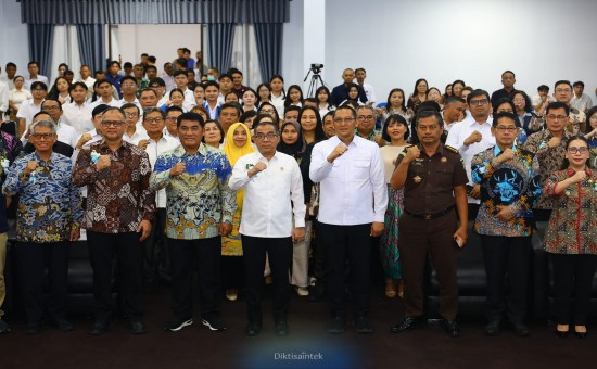 Mendiktisaintek Dorong Seleksi Mahasiswa Baru FK Beasiswa Pemerintah Daerah  
