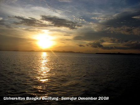 Senja di Pulau Semujur Bangka Belitung